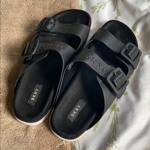 DKNY -- Black and White Slides